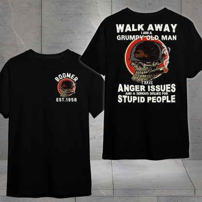 Boomer Custom Year T-Shirt : Walk away , I'm a crumpy old man